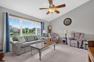 202 Dusty Trail, Coal City, IL 60416 - Photo 6