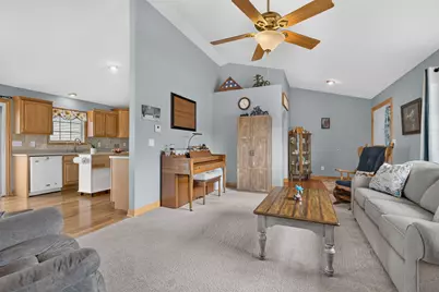 202 Dusty Trail #202, Coal City, IL 60416 - Photo 8