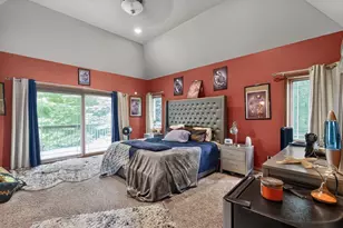 310 Bayview Ct, Danville, IL 61832 - Photo 8