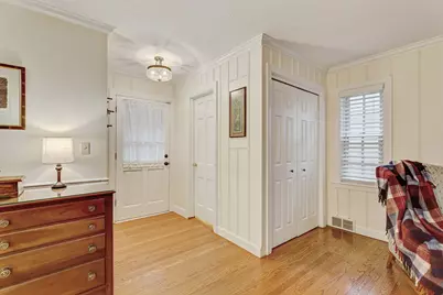 308 S Albert Street, Mount Prospect, IL 60056 - Photo 10