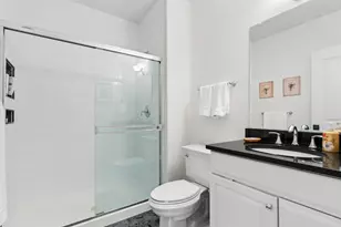 711 Colfax St, Evanston, IL 60201 - Photo 22
