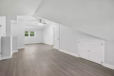 944 S Ardmore Avenue, Villa Park, IL 60181 - Photo 14