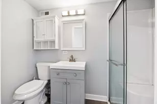 944 S Ardmore Ave, Villa Park, IL 60181 - Photo 16