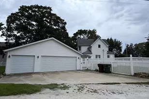 290 N Main St, Herscher, IL 60941 - Photo 48