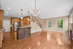 216 Larsdotter Ln, Geneva, IL 60134 - Photo 4