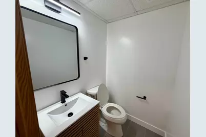 807 Hayward Avenue, Streamwood, IL 60107 - Photo 14