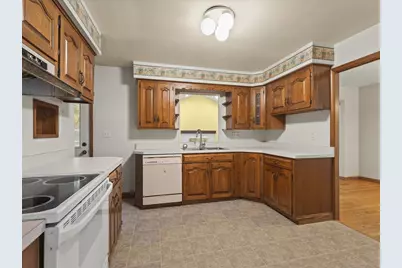 1407 Vassar Road, Rockford, IL 61103 - Photo 16