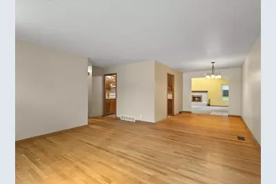 1407 Vassar Road, Rockford, IL 61103 - Photo 10