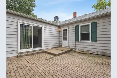 1407 Vassar Road, Rockford, IL 61103 - Photo 28