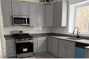 2101 Gunderson Ave, Berwyn, IL 60402 - Photo 2