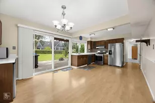 120 Tamworth Pl, Schaumburg, IL 60194 - Photo 4