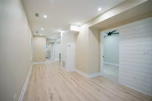 3703 W Palmer St, Chicago, IL 60647 - Photo 6