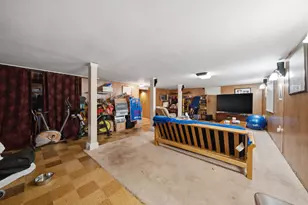 567 Happ Rd, Northfield, IL 60093 - Photo 36
