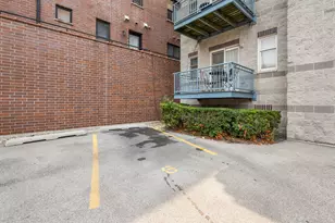 3835 N Ashland Ave, Chicago, IL 60613 - Photo 24