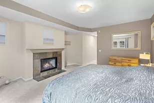 3835 N Ashland Ave, Chicago, IL 60613 - Photo 12