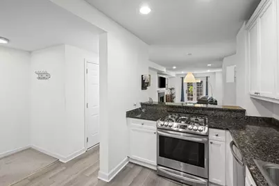 3835 N Ashland Avenue #1G, Chicago, IL 60613 - Photo 8