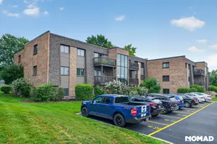 1420 Stonebridge Cir, Wheaton, IL 60189 - Photo 2
