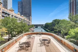 480 N McClurg Ct, Chicago, IL 60611 - Photo 26