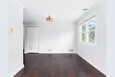 712 W Highland Avenue #6, Elgin, IL 60123 - Photo 14