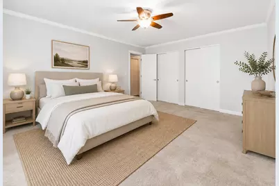 712 W Highland Avenue #6, Elgin, IL 60123 - Photo 16