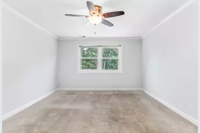 712 W Highland Avenue #6, Elgin, IL 60123 - Photo 20