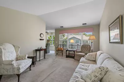 1012 Saxon Court #C, Elgin, IL 60120 - Photo 4