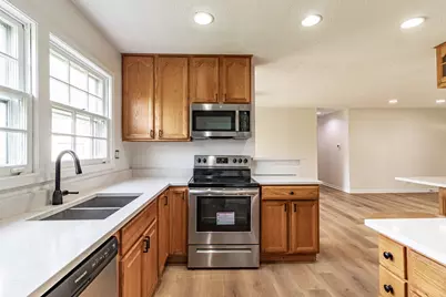 1075 Aspen Drive, Buffalo Grove, IL 60089 - Photo 12