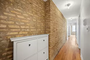 4542 N Albany Ave, Chicago, IL 60625 - Photo 2