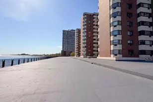 7337 S South Shore Dr, Chicago, IL 60649 - Photo 6