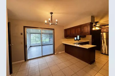 16 Somerset Road, Montgomery, IL 60538 - Photo 8