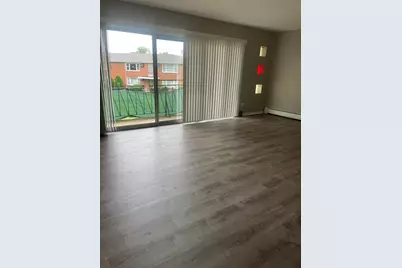 5818 W 107th Court #8, Chicago Ridge, IL 60415 - Photo 2