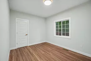 1303 S Western Ave, Champaign, IL 61821 - Photo 28