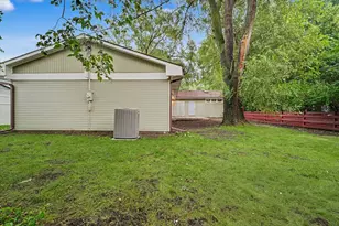 1303 S Western Ave, Champaign, IL 61821 - Photo 50