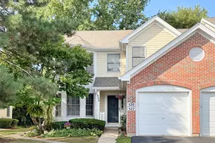522 Bradbury Ln, Geneva, IL 60134 - Photo 2