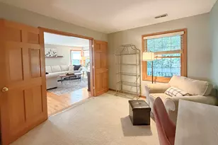 522 Bradbury Ln, Geneva, IL 60134 - Photo 18