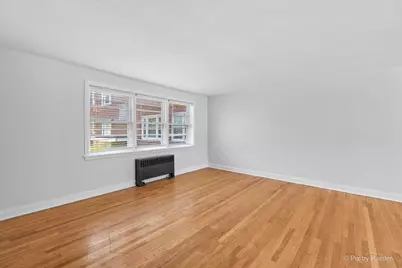 2721 W Berwyn Avenue #1, Chicago, IL 60625 - Photo 10