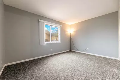 4831 W 109th Street #104, Oak Lawn, IL 60453 - Photo 4