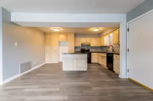 4831 W 109th St, Oak Lawn, IL 60453 - Photo 10