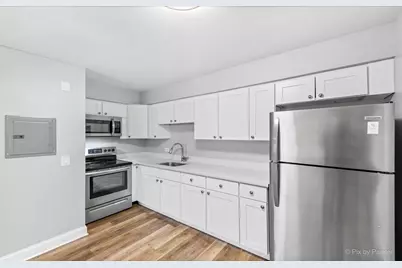 1110 N Wheeling Road #2C, Mount Prospect, IL 60056 - Photo 2