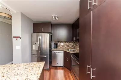 2930 N Sheridan Road #602, Chicago, IL 60657 - Photo 4