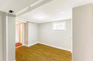 5510 W Barry Ave, Chicago, IL 60641 - Photo 4