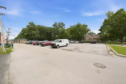 5005 W 95th Street, Oak Lawn, IL 60453 - Photo 8