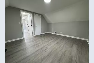 5357 Otto Place, Oak Lawn, IL 60453 - Photo 12