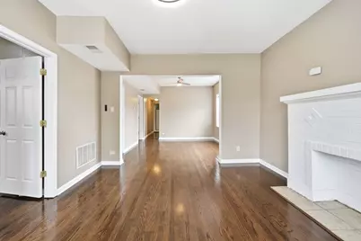 8041 S Laflin Street #2, Chicago, IL 60620 - Photo 6