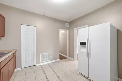 8041 S Laflin Street #2, Chicago, IL 60620 - Photo 12
