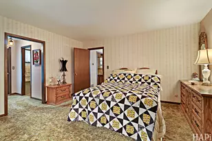 11012 Lucas Rd, Woodstock, IL 60098 - Photo 24