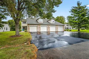 5632 Andrews Dr, Roscoe, IL 61073 - Photo 2