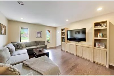 802 Wilmot Road, Deerfield, IL 60015 - Photo 6