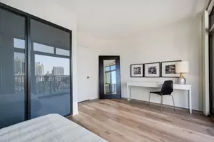 400 N Clinton St, Chicago, IL 60654 - Photo 22