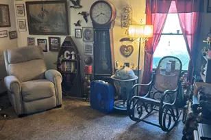 309 E Walnut St, Piper City, IL 60959 - Photo 8